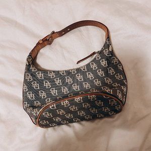 Rare vintage aurhentic Dooney and Bourke bag!